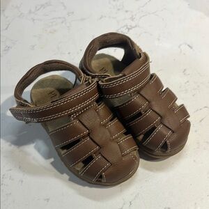 The Children's Place Brown Fisherman Sandals Velcro Closure